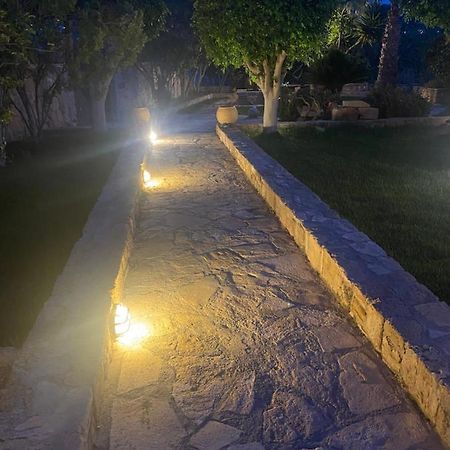 Pistachio Guesthouse, Παραδοσιακός Ξενώνας Vathí Kültér fotó