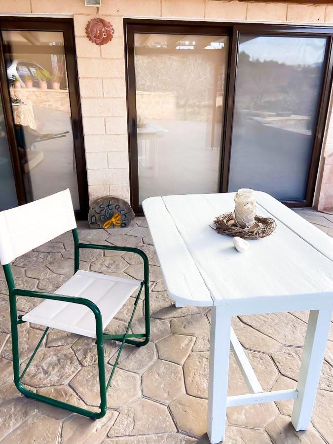 Pistachio Guesthouse, Παραδοσιακός Ξενώνας Vathí Kültér fotó