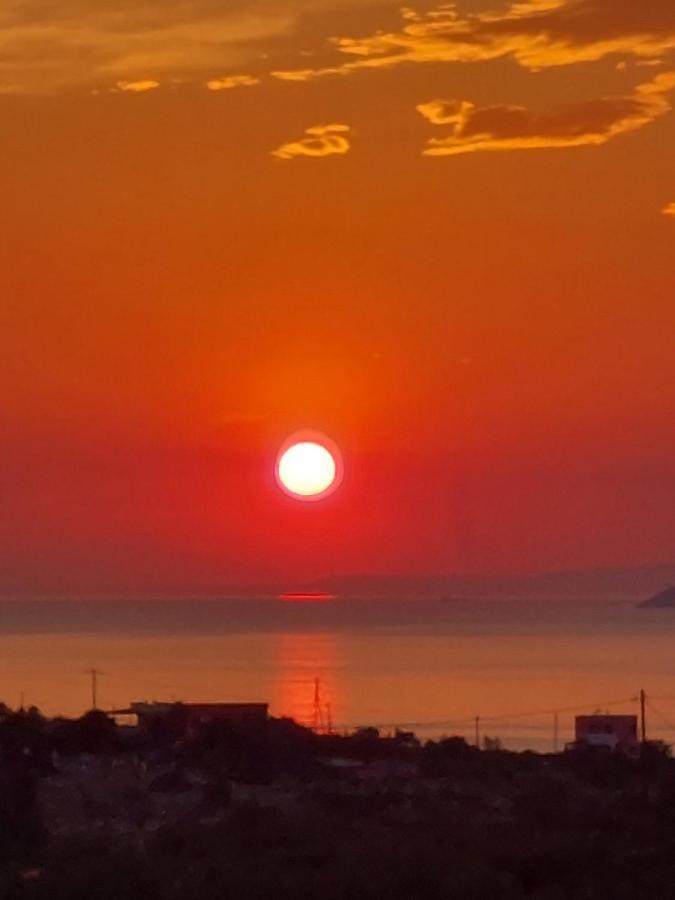 Pistachio Guesthouse, Παραδοσιακός Ξενώνας Vathí Kültér fotó